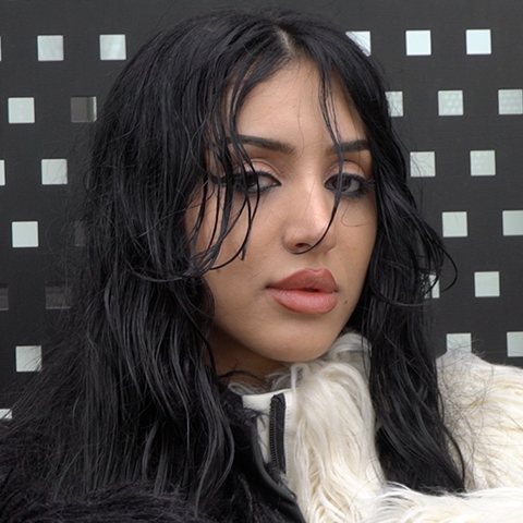 utrender Mayankita Parashar